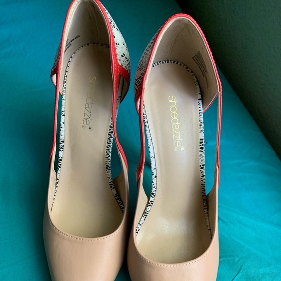 Snake skin High Heels - Picture 2 of 5